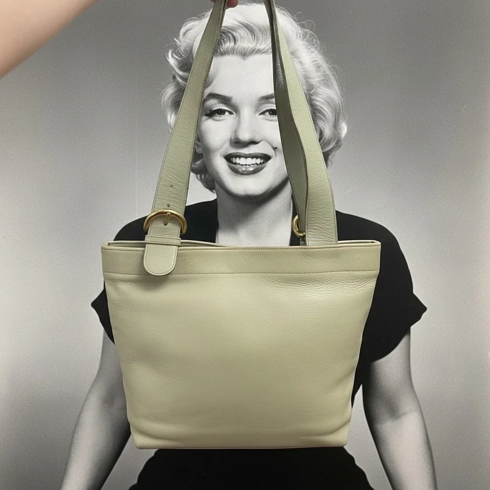 Coach Vintage City Tote Shopper Bag Mint Seafoam Green Leather USA G6M-4157